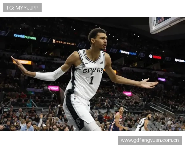 马刺官方确认文班亚马因个人原因今日缺席媒体采访专注赛场备战